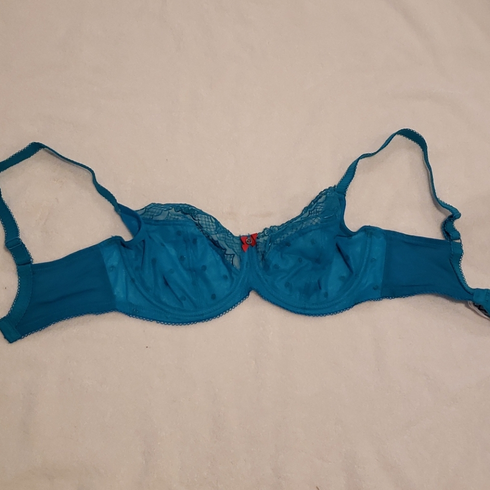 Lacy bra